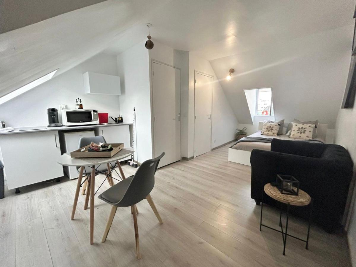 Ferienwohnung Appt 3 A Deux Pas De La Gare D'Amiens Exterior foto